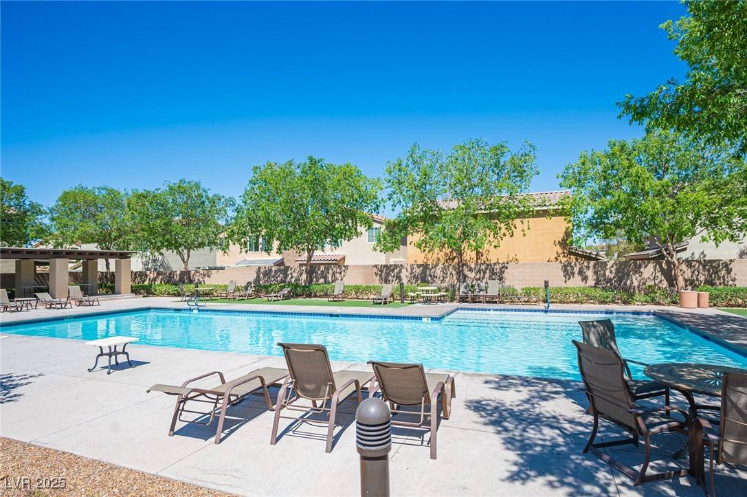 Las Vegas, NV 89113,8368 Creek Canyon AVE