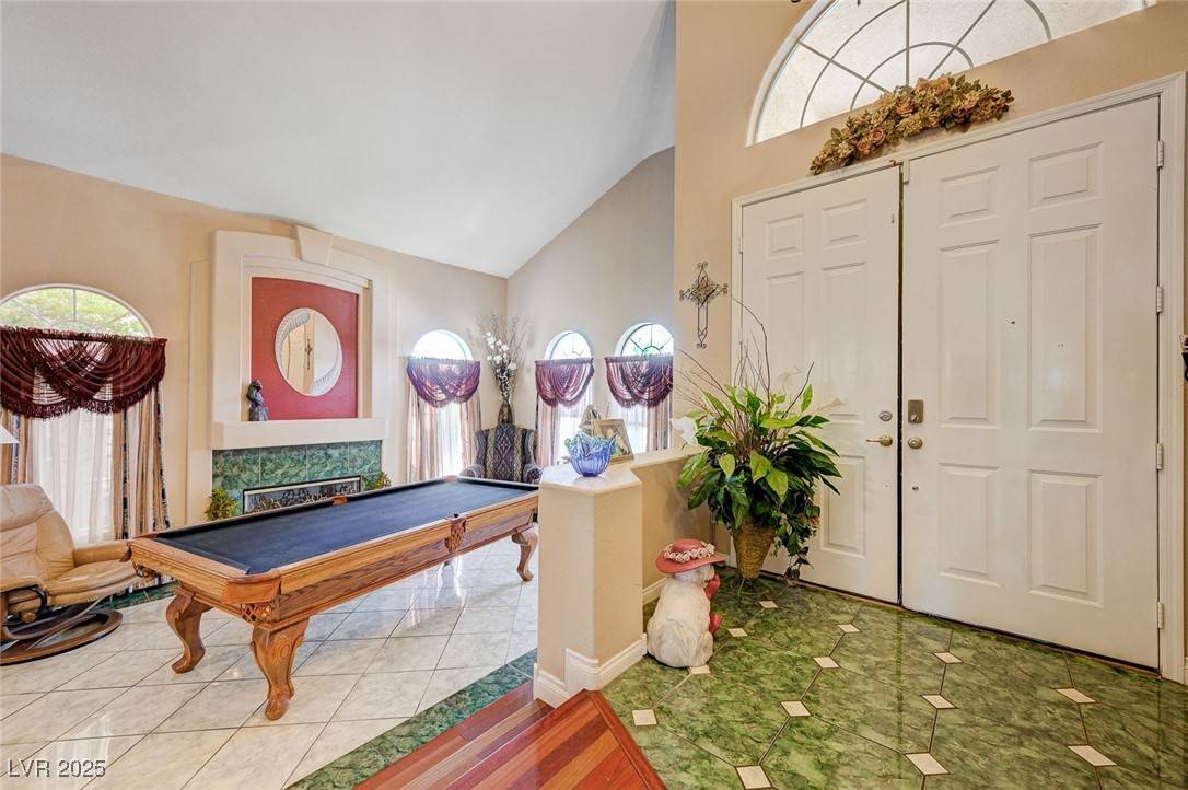 Las Vegas, NV 89147,8960 Lansberry CT