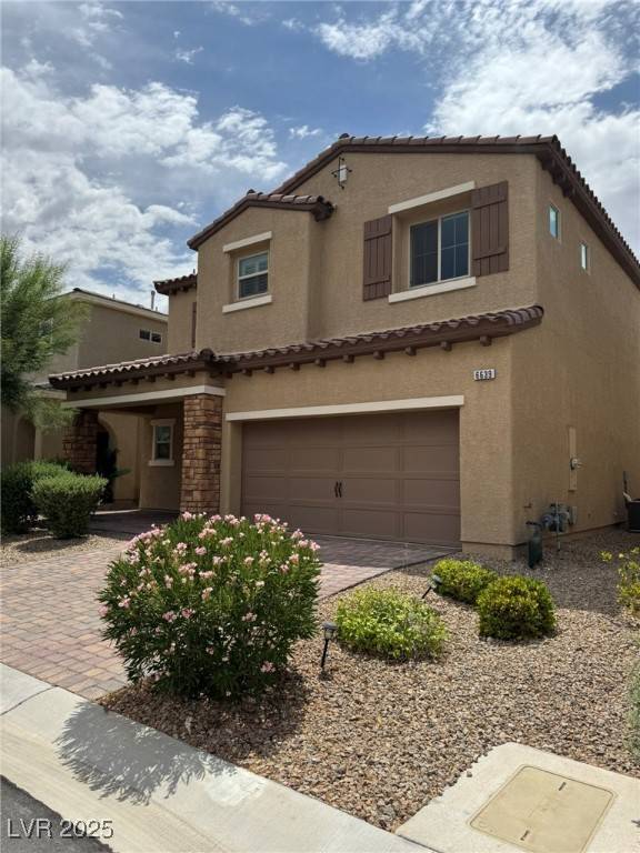 Las Vegas, NV 89148,6639 Ivory Dove CT