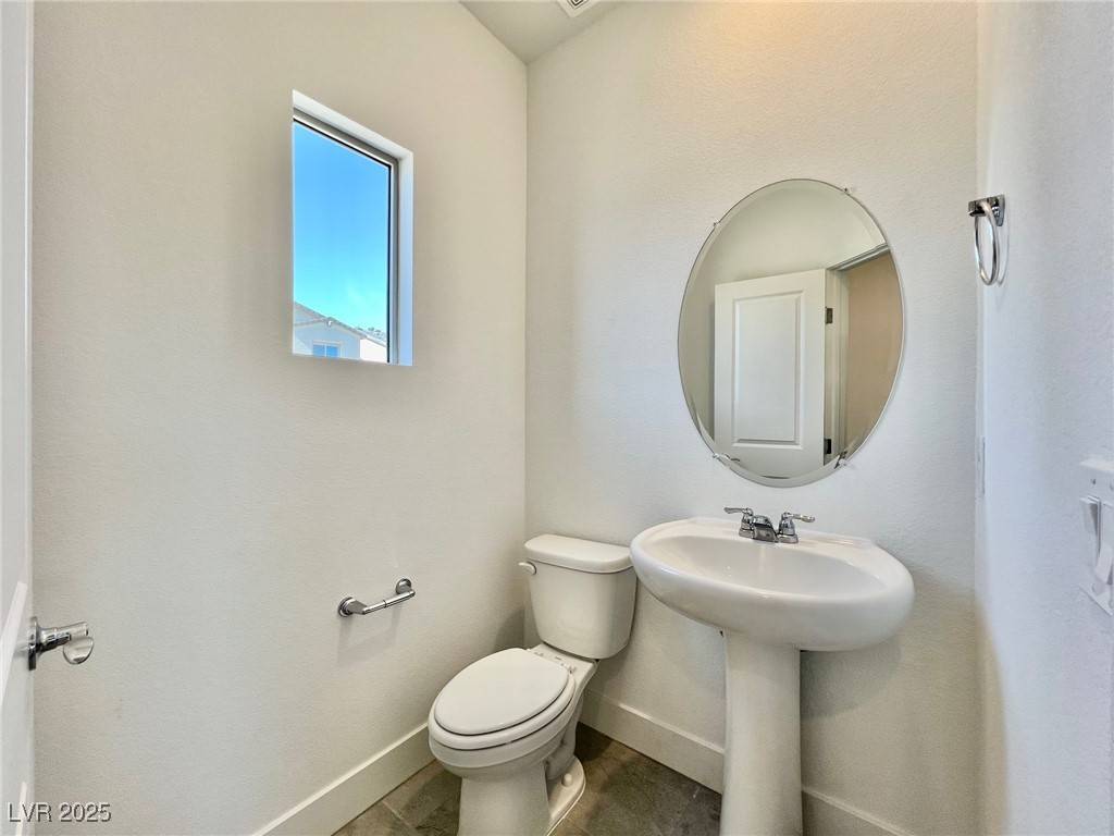Las Vegas, NV 89113,7493 Delemont AVE