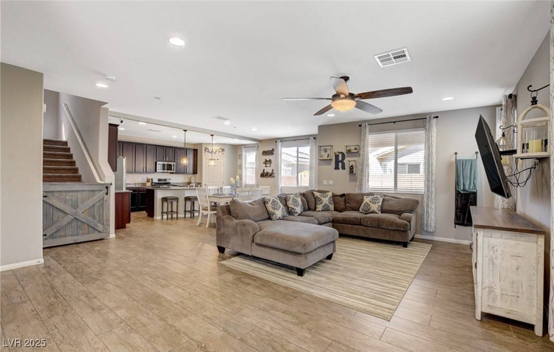 Henderson, NV 89052,676 Tremaine CT