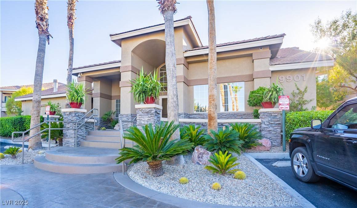 Las Vegas, NV 89134,9901 Trailwood DR #2102