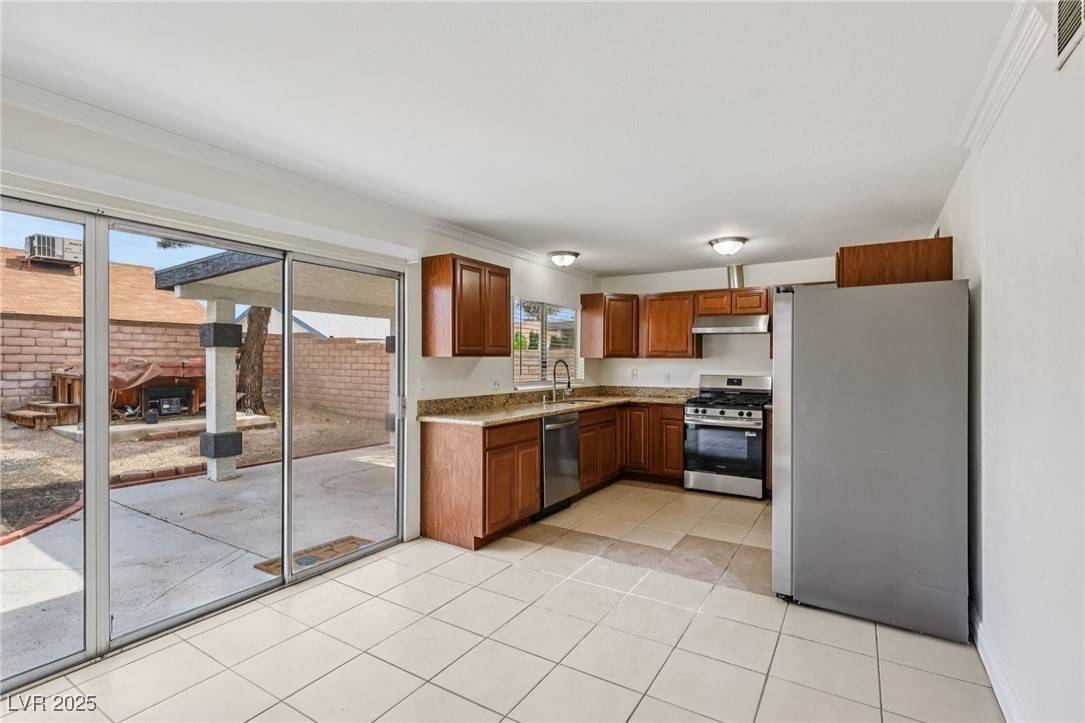Las Vegas, NV 89147,7000 Paddington WAY