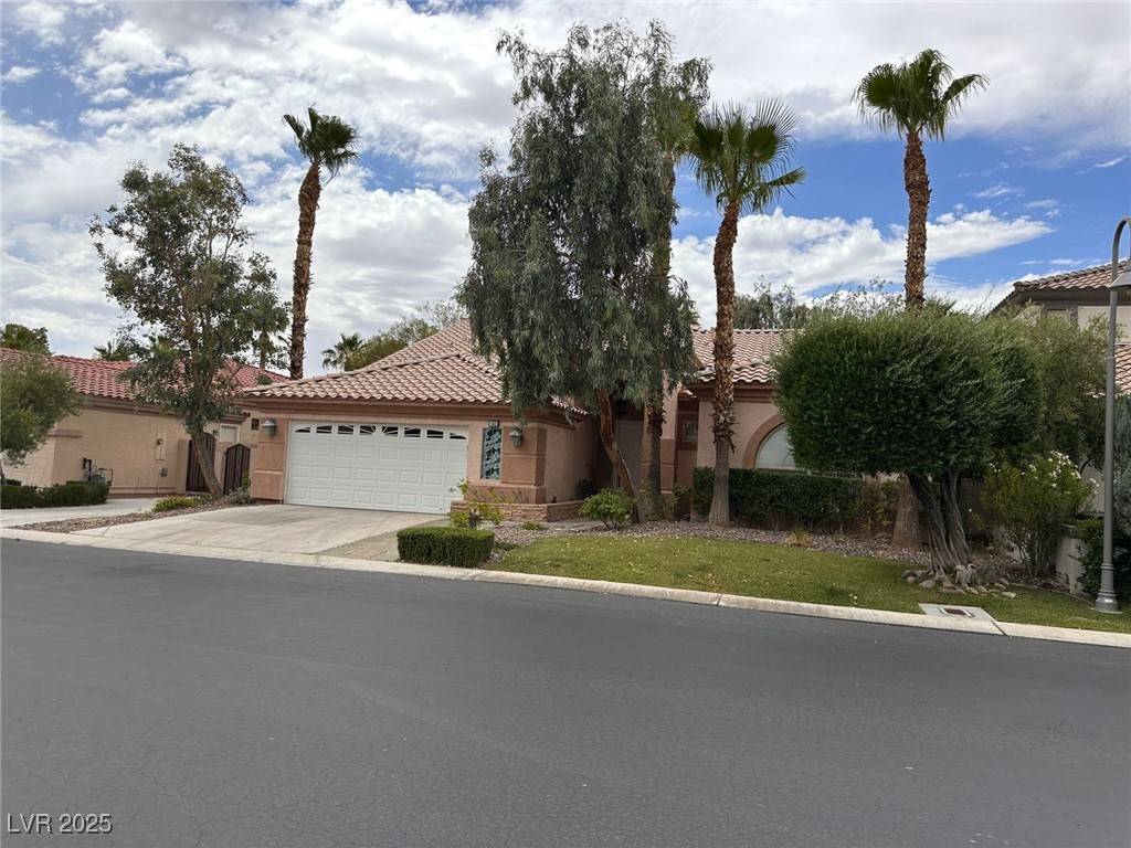 Las Vegas, NV 89148,141 Cliff Valley DR