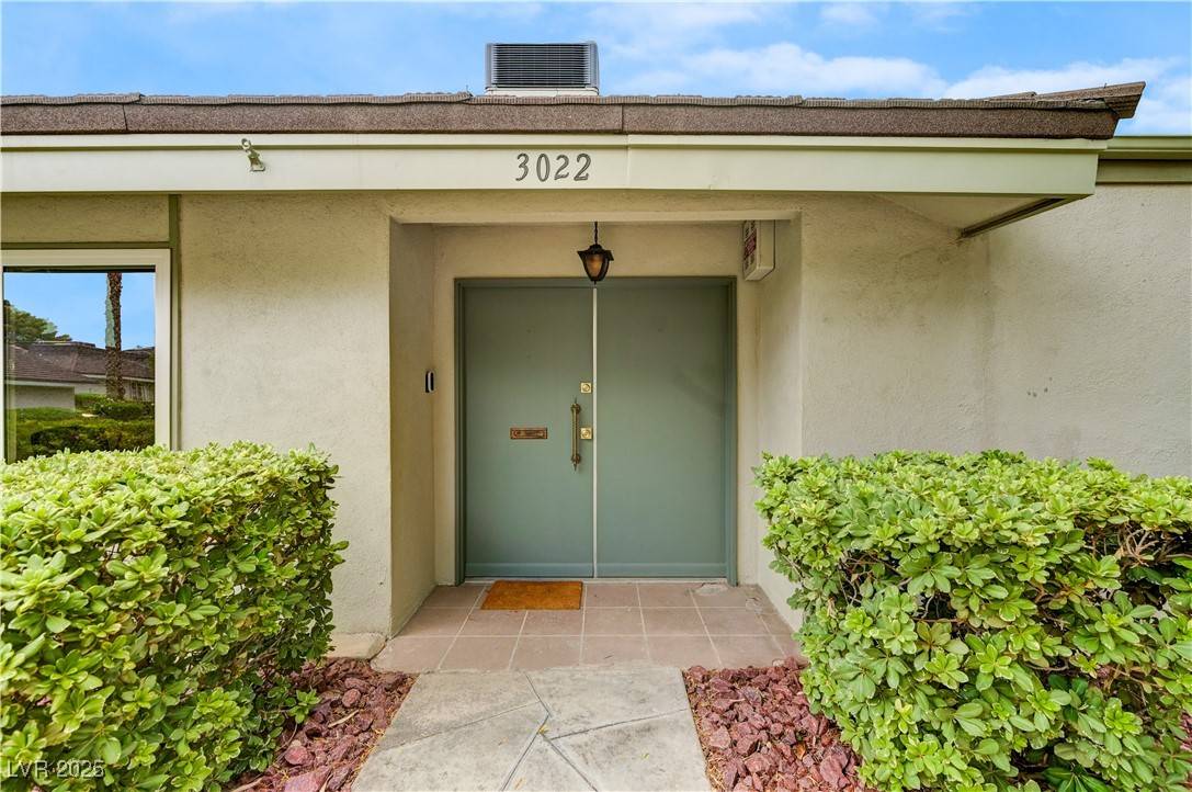 Las Vegas, NV 89102,3022 El Camino AVE