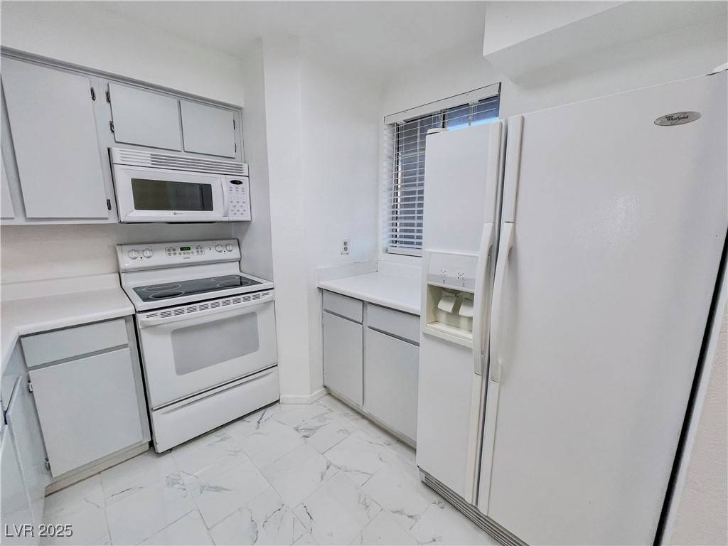 Laughlin, NV 89029,2044 Mesquite LN #202