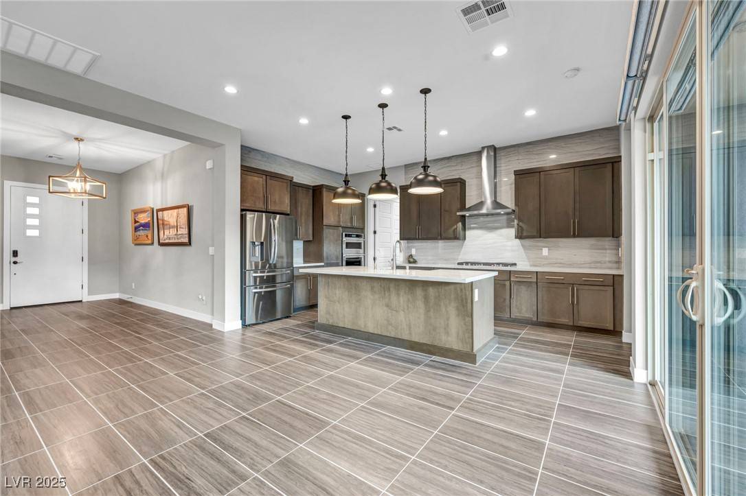 Las Vegas, NV 89148,6865 Steel Mist ST