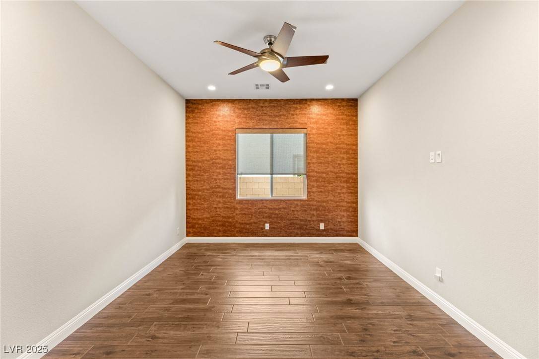 Henderson, NV 89044,2116 Canvas Edge DR