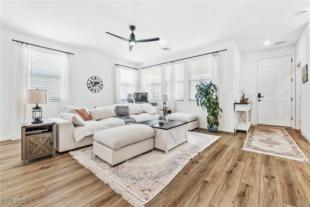 Henderson, NV 89044,2734 Fantoni ST