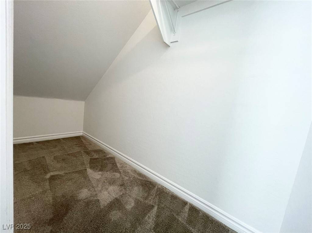 Henderson, NV 89052,917 Bayberry Ridge ST