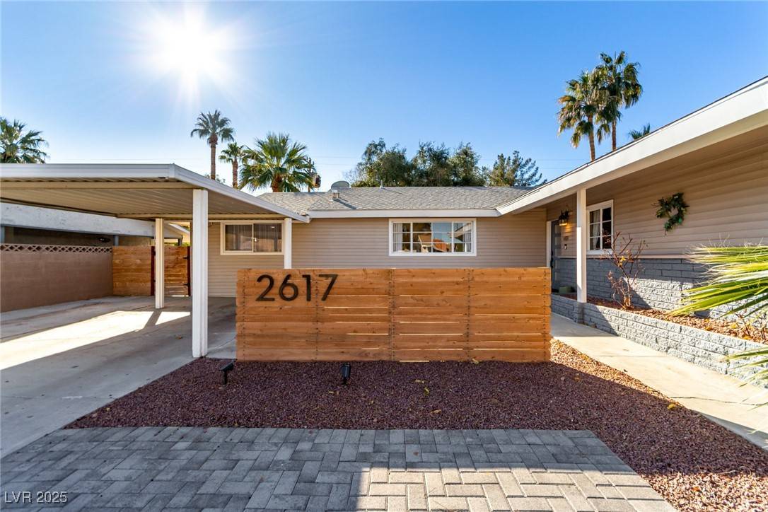 Las Vegas, NV 89102,2617 Mason AVE
