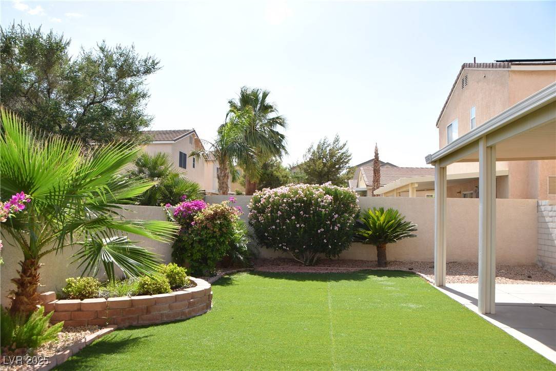 Las Vegas, NV 89143,9025 Tumblewood AVE