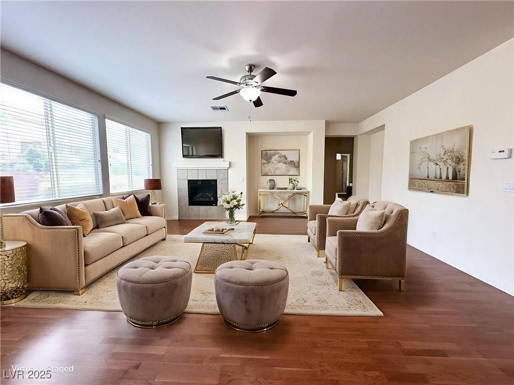 Las Vegas, NV 89148,10133 Somerdale CT