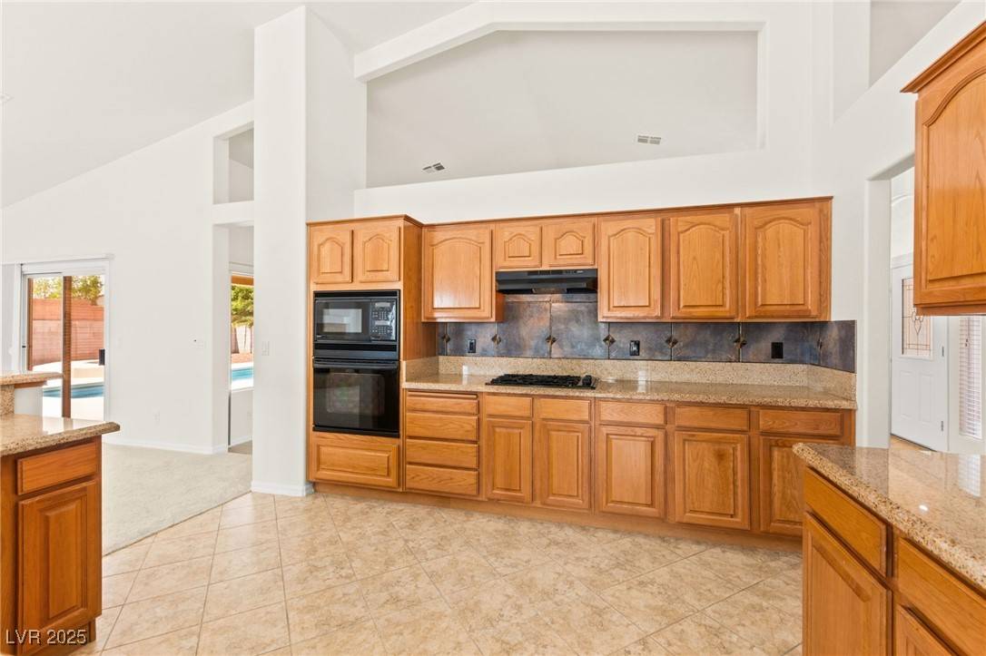 Las Vegas, NV 89130,6679 Alpine Brooks AVE
