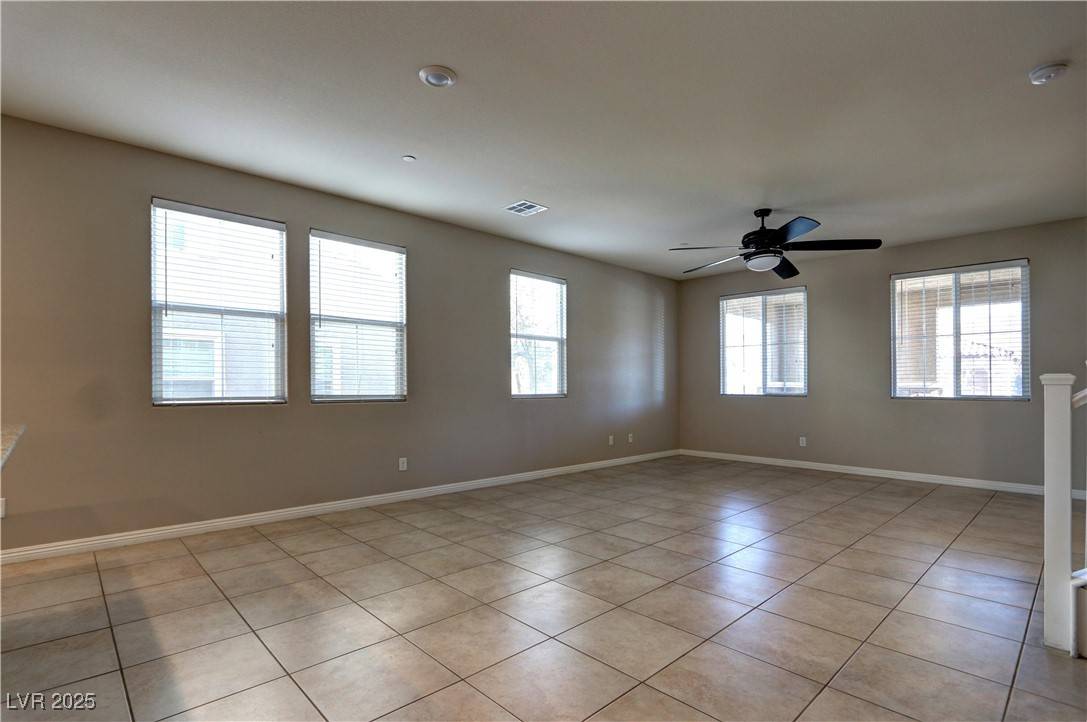Henderson, NV 89044,2865 Tanager Hill ST