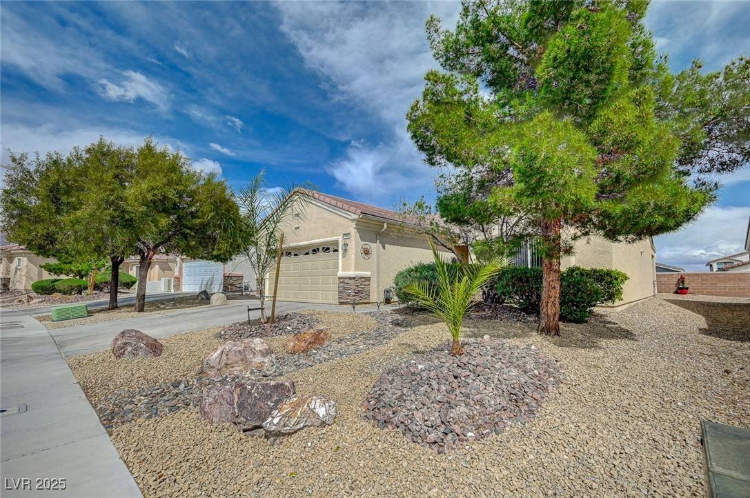 North Las Vegas, NV 89084,7460 Chaffinch ST