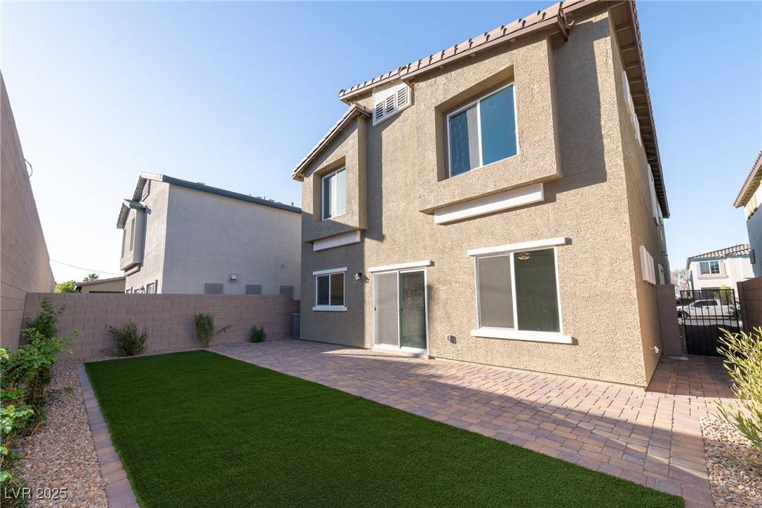 Henderson, NV 89044,475 Via Renata