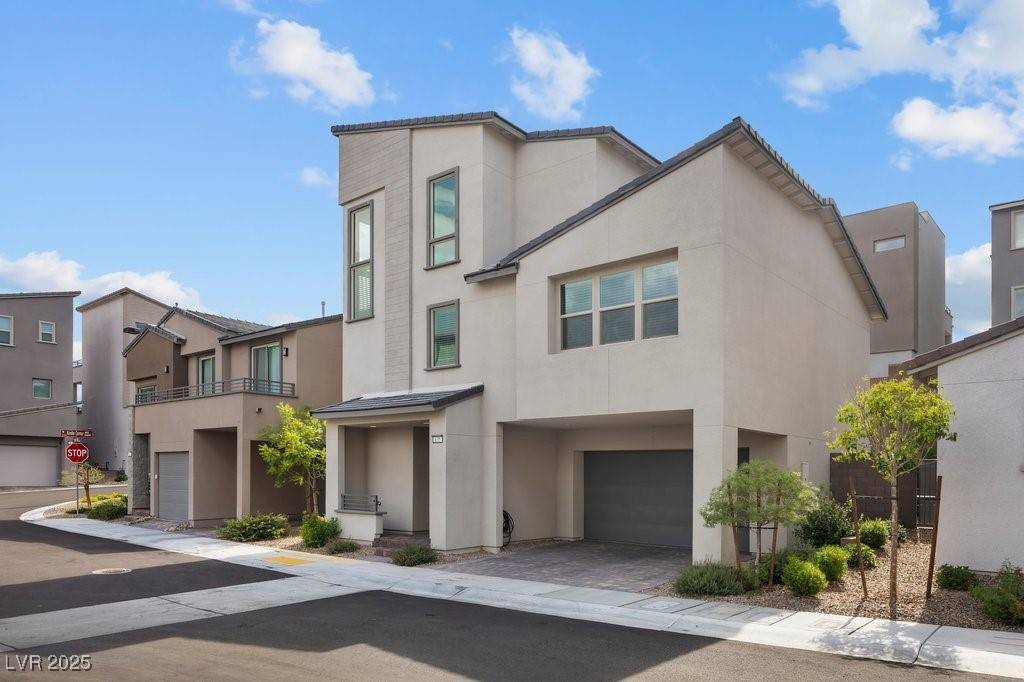 Las Vegas, NV 89138,635 Pyrite Will ST
