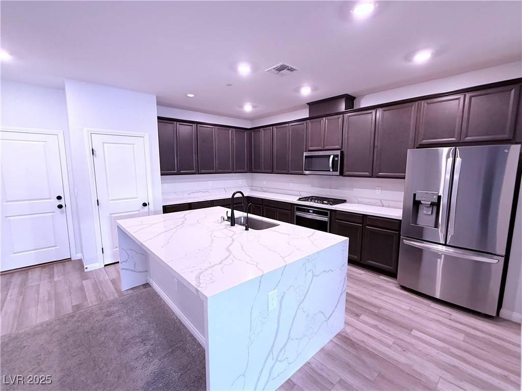 Las Vegas, NV 89138,514 Granite Arch ST