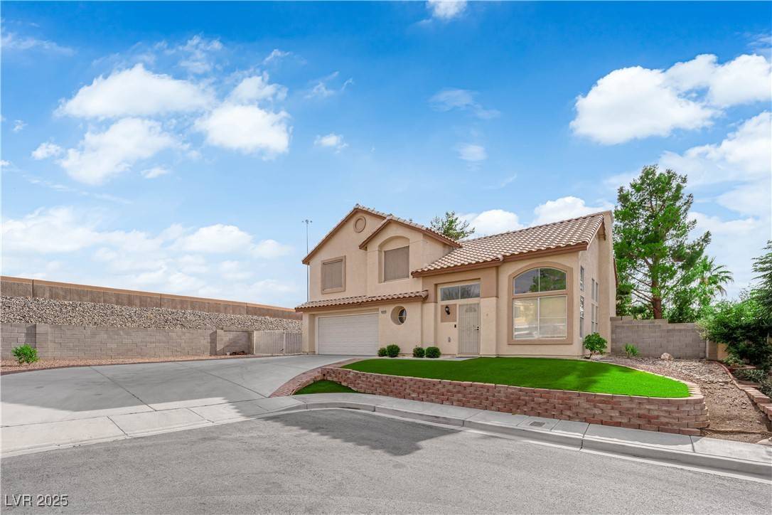 Henderson, NV 89074,9089 Harvest Season CT