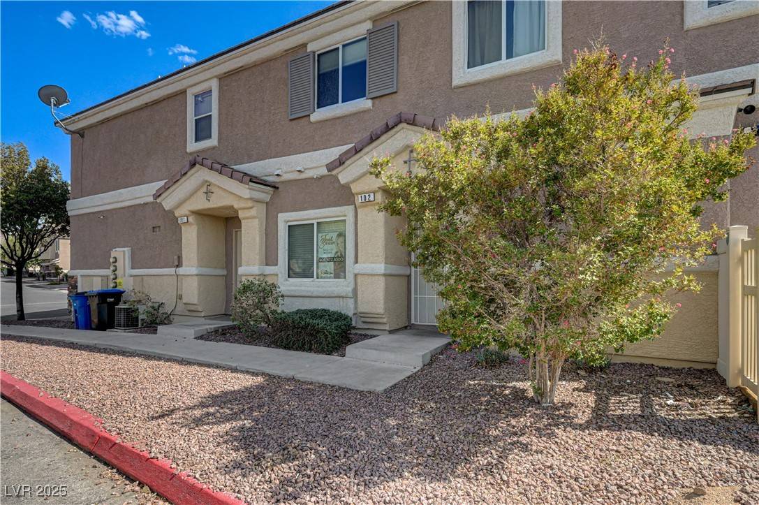 Henderson, NV 89002,1073 Pleasure LN #2