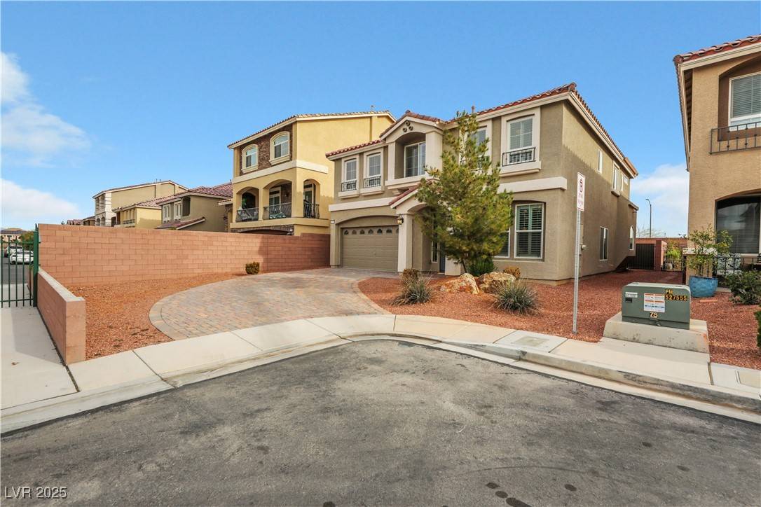 Las Vegas, NV 89139,8176 Duncan Peak CT