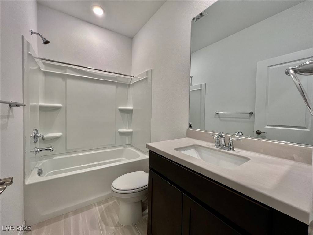 Las Vegas, NV 89113,8003 Adelaide Hills ST