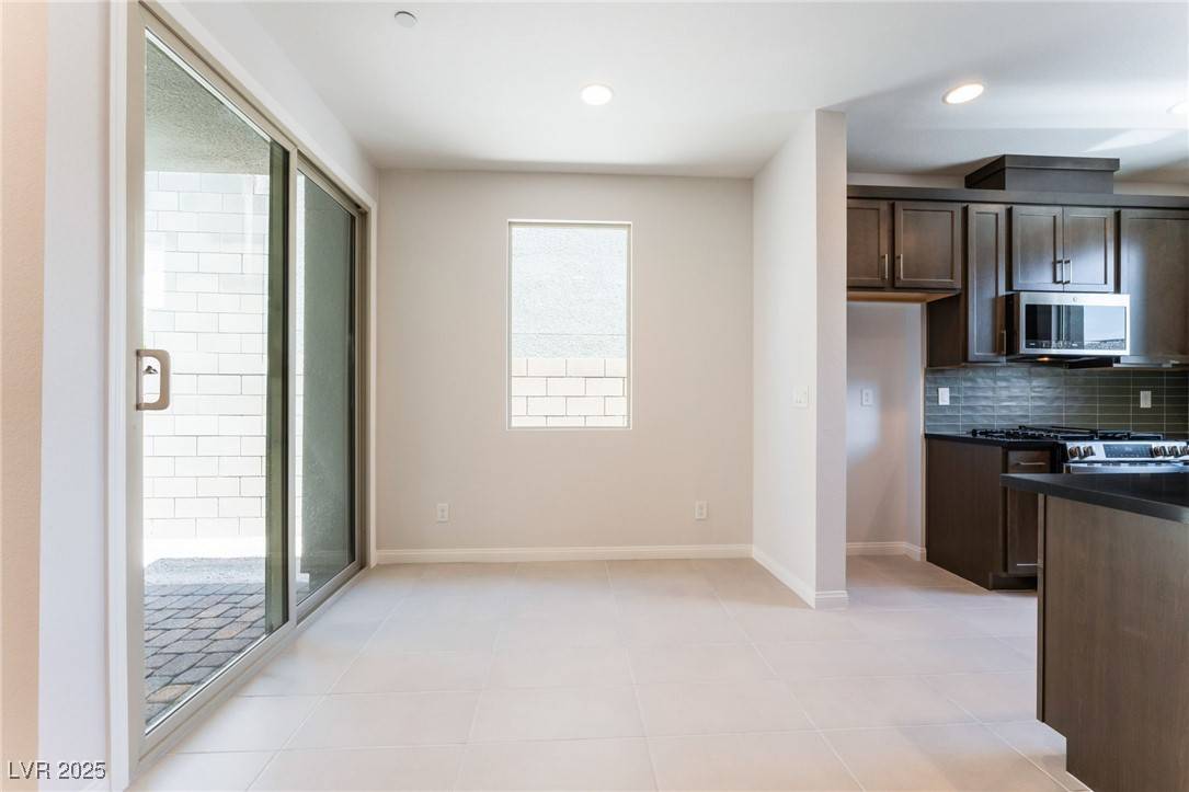 Las Vegas, NV 89138,1799 Passerine ST