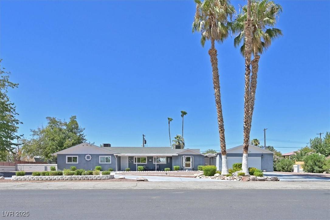 Las Vegas, NV 89108,1885 Valley DR