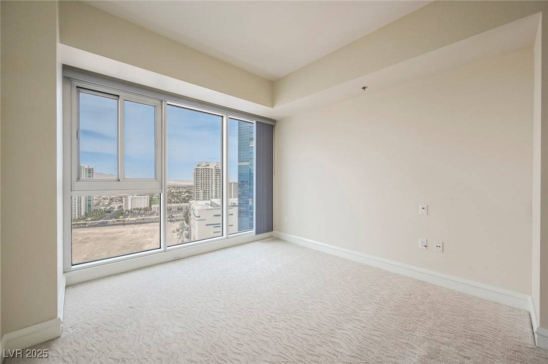 Las Vegas, NV 89109,2700 Las Vegas BLVD #2904