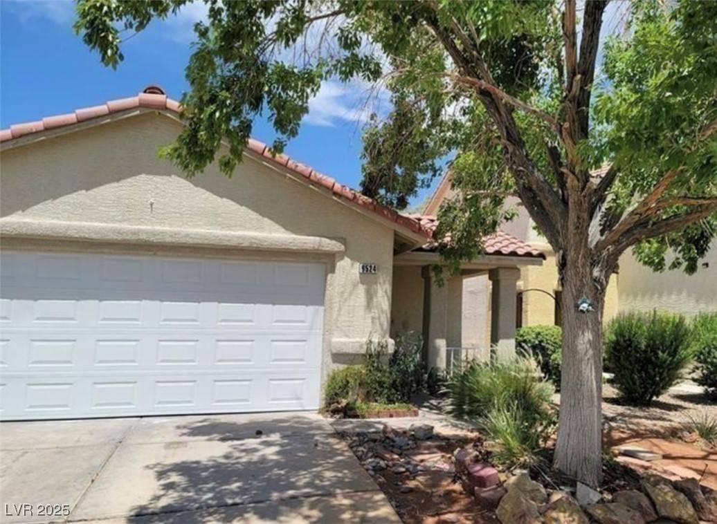 Las Vegas, NV 89129,9524 Kelly Creek AVE