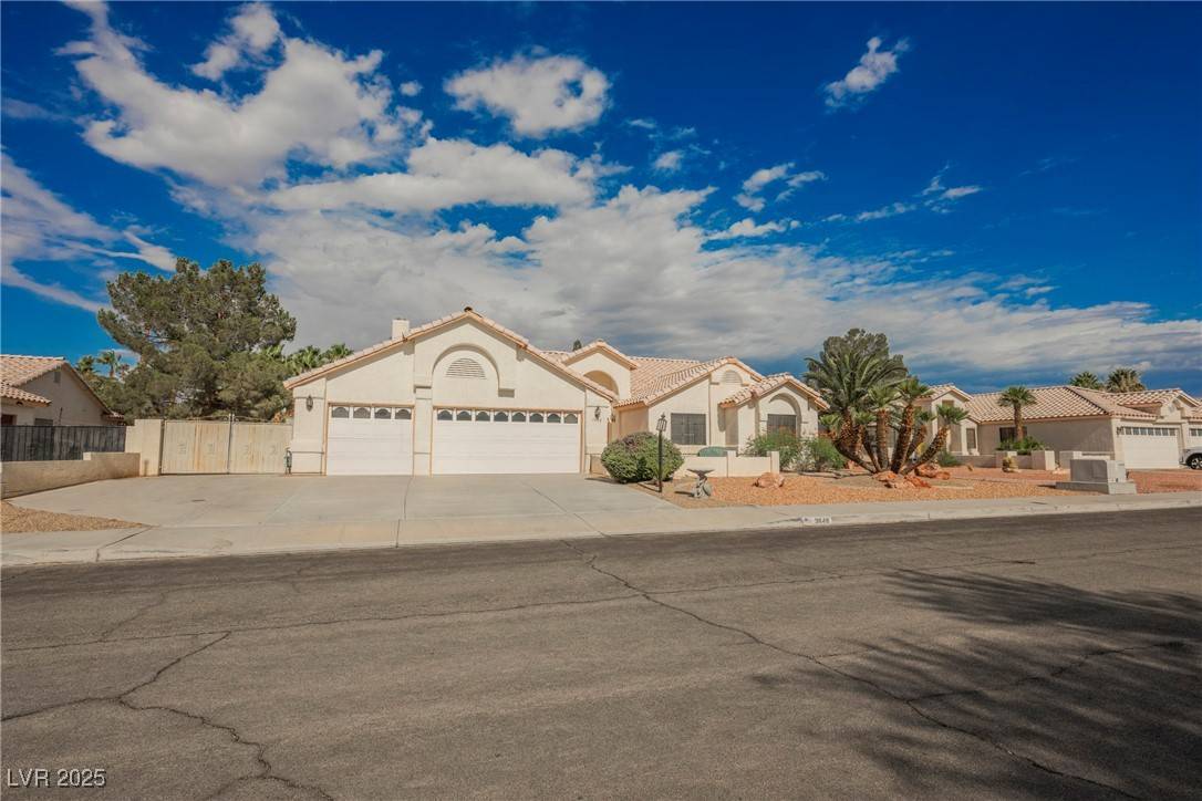 Las Vegas, NV 89108,3648 Glen Ridge WAY