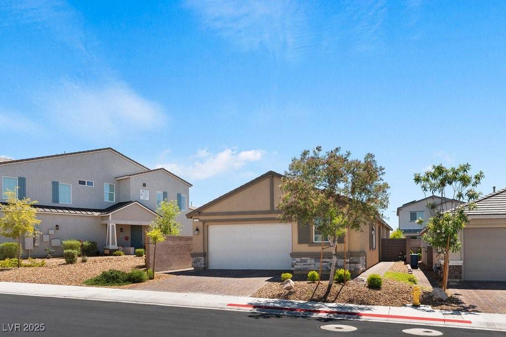 Henderson, NV 89052,3709 Neblina DR