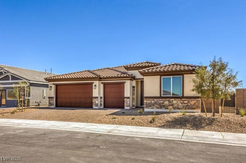 North Las Vegas, NV 89084,1408 Eva Creek DR #27
