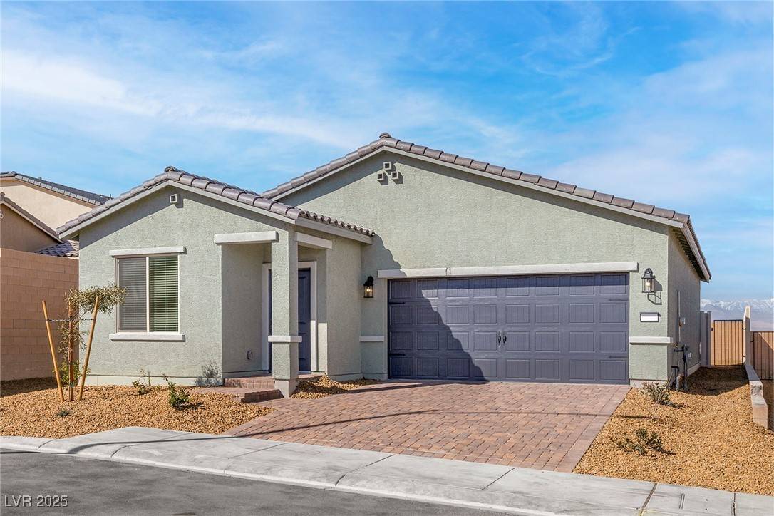 Las Vegas, NV 89156,6743 Lotus Vista CT
