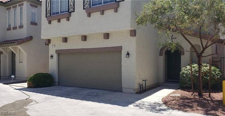 Las Vegas, NV 89141,3711 Lodina CT