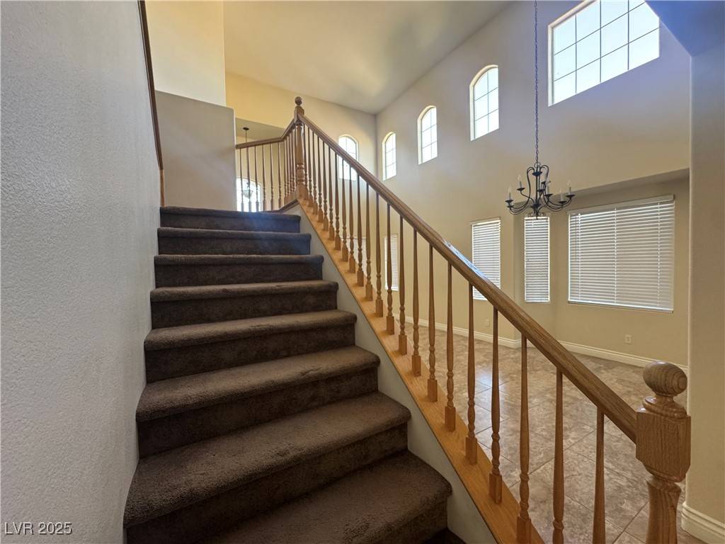 Las Vegas, NV 89148,9963 Burton Lake CT