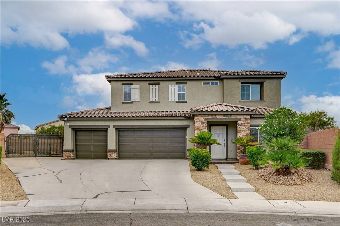 North Las Vegas, NV 89085,8104 Sapphire Sea ST