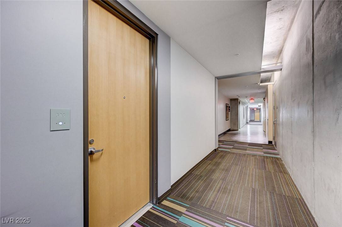 Las Vegas, NV 89101,353 E Bonneville AVE #503