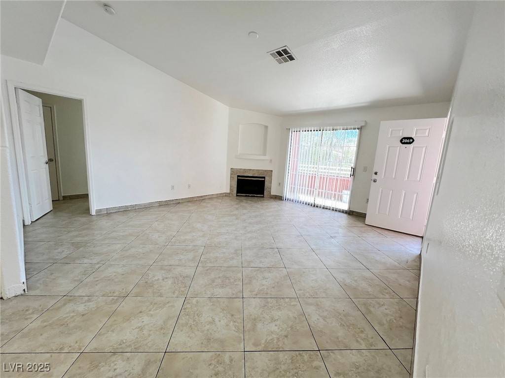 Las Vegas, NV 89115,4730 E CRAIG RD #2069
