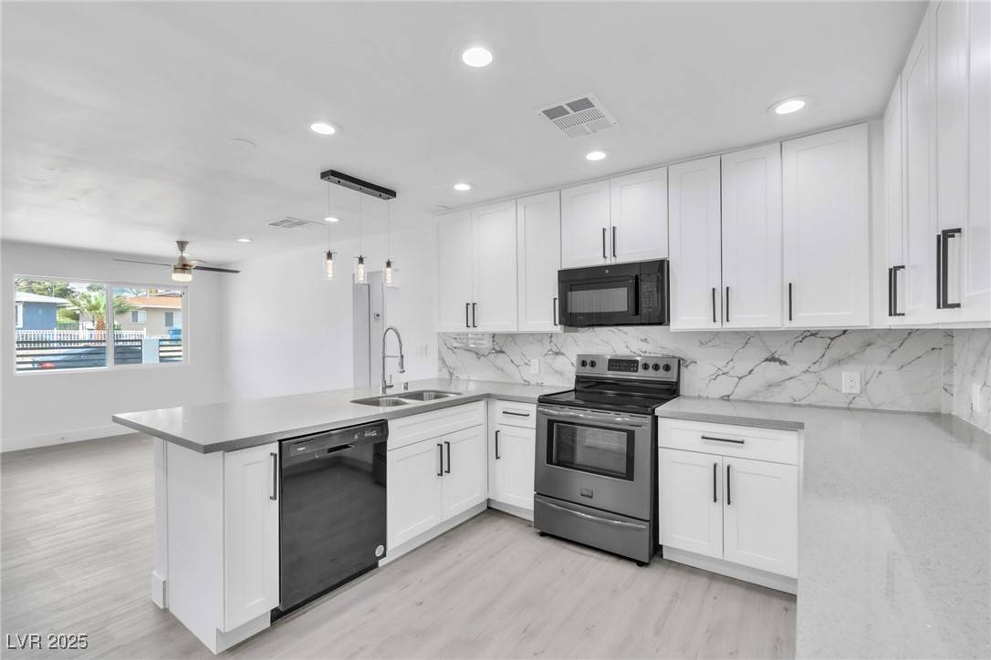Las Vegas, NV 89101,244 N 19th ST