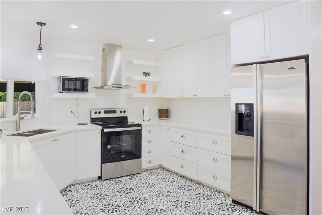 Pahrump, NV 89048,670 Cynthia ST