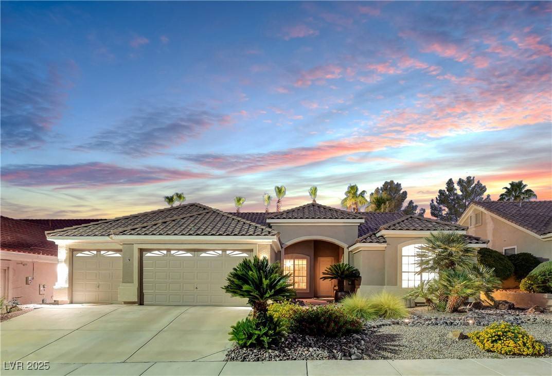 Henderson, NV 89012,216 Chestnut Ridge CIR