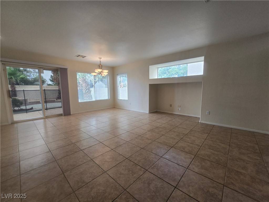 Las Vegas, NV 89148,5136 Zoroaster ST