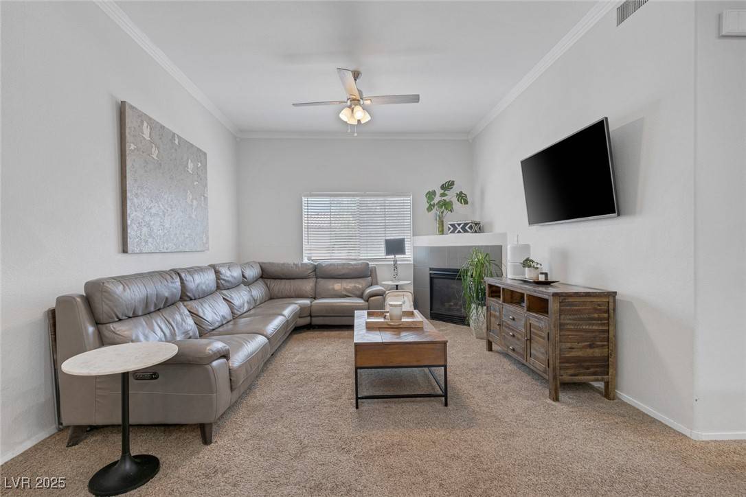 Las Vegas, NV 89183,10245 S Maryland Pkwy #2197