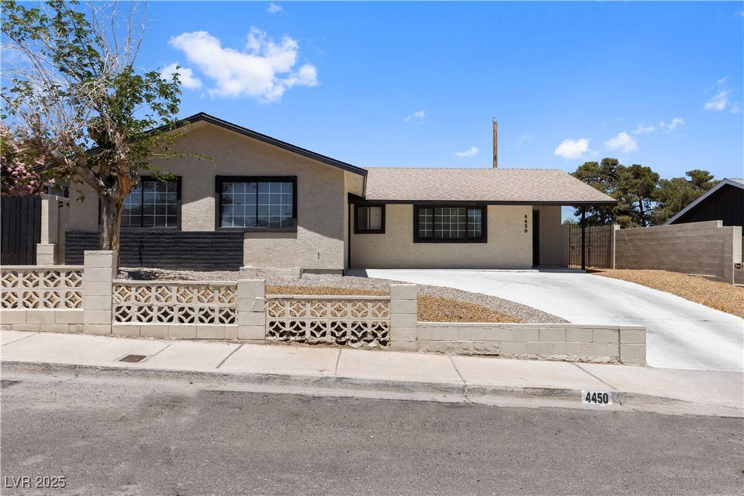Las Vegas, NV 89120,4450 San Rafael AVE