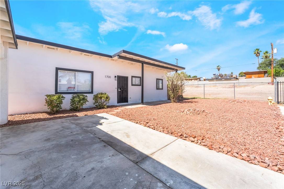 Las Vegas, NV 89104,1700 Sweeney AVE