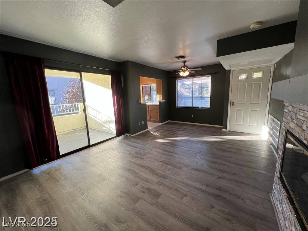Las Vegas, NV 89103,4855 S Torrey Pines DR #201