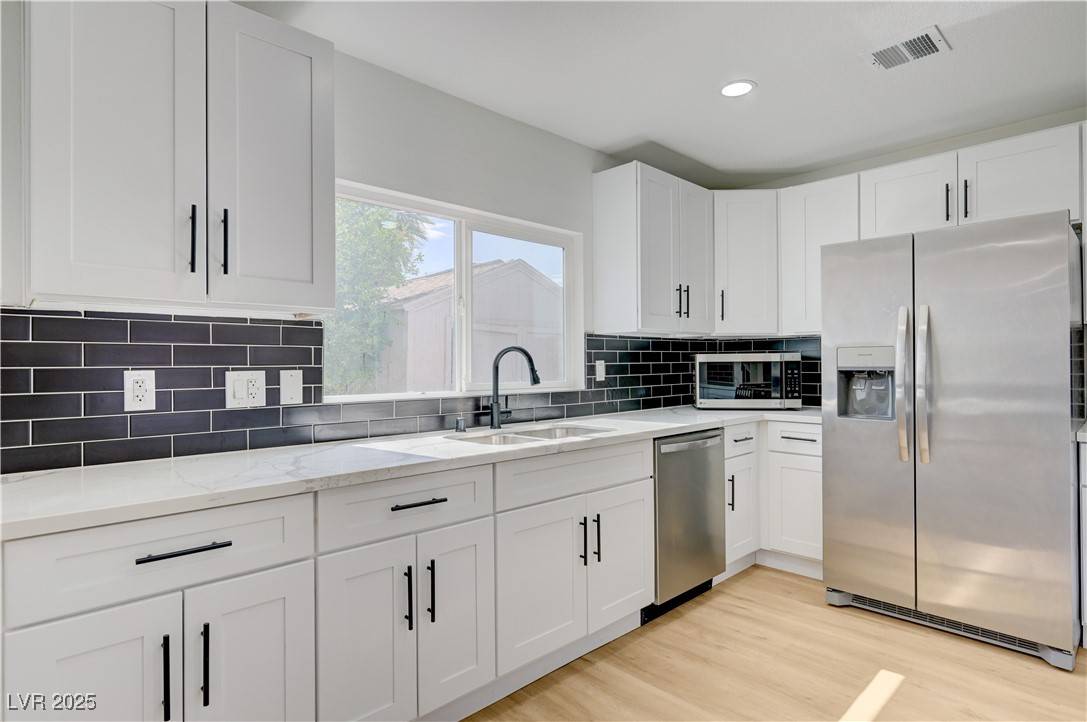 Henderson, NV 89002,730 Arrowhead TRL