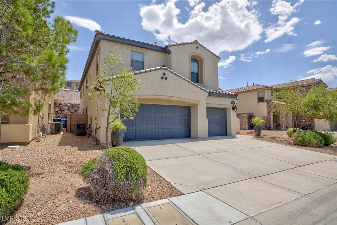 Henderson, NV 89011,229 Via Franciosa DR
